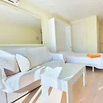 Great Beachfront Center Neptuno Building Ninth Floor Apartamento