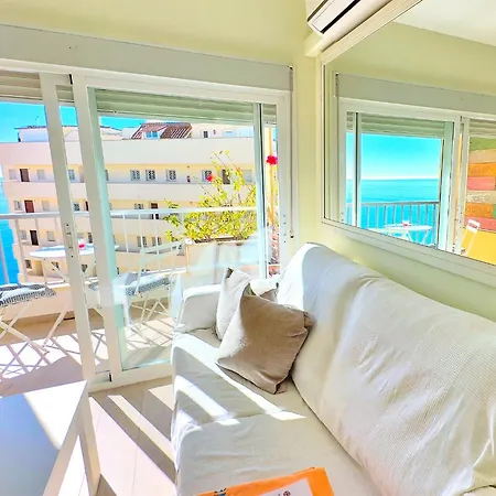 Great Beachfront Center Neptuno Building Ninth Floor 马尔韦利亚