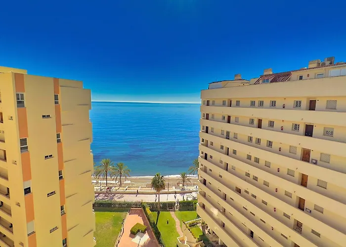 Great Beachfront Center Neptuno Building Ninth Floor Appartement