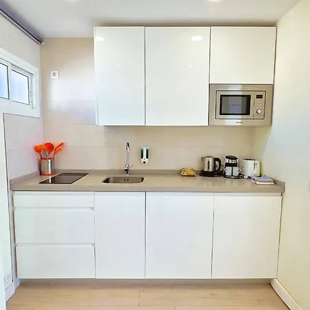 Great Beachfront Center Neptuno Building Ninth Floor Appartement *